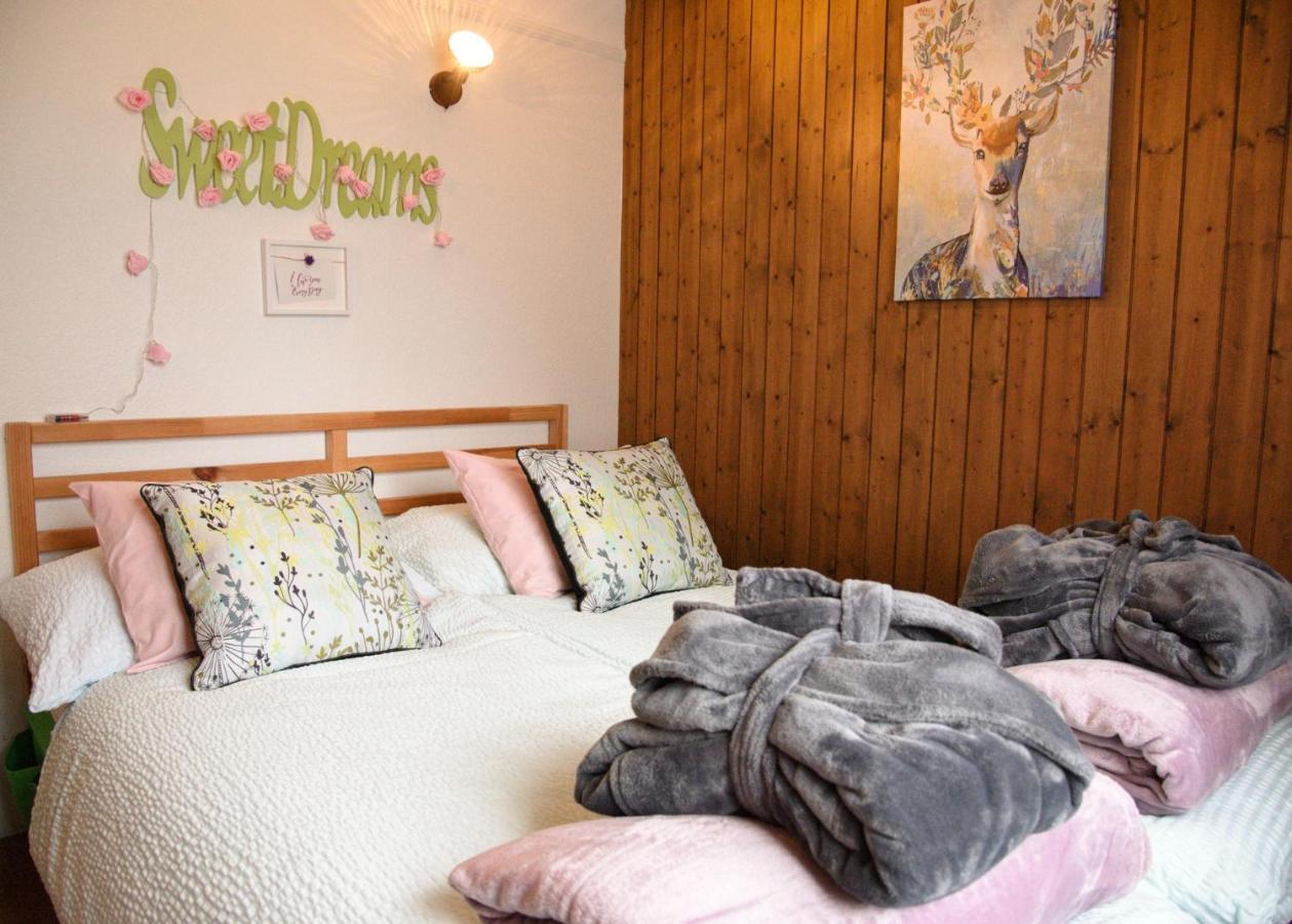 Spellbound A Romantic Hideaway For Adults Aged 18-35 Villa Lauterbrunnen Exterior photo
